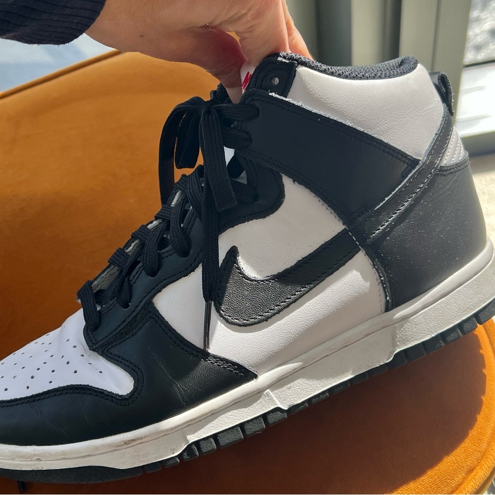 Nike Dunk High Retro Black and White - Picture 8 of 10